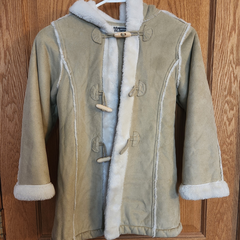 Cozy Beige Hooded Coat with Faux Fur Trim